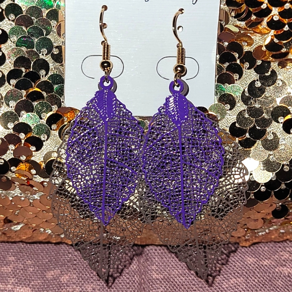 Leaf earrings